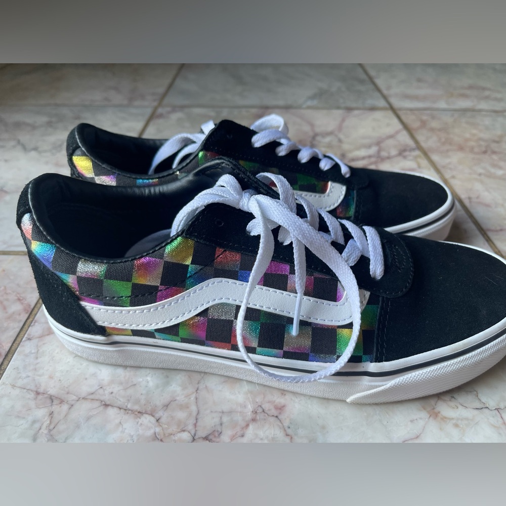 Vans Rainbow Checkered Authentic Sneakers US Women’s Size 8